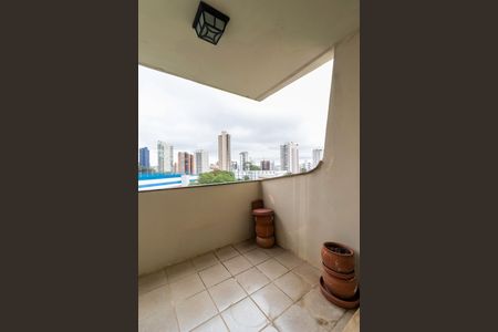 Apartamento à venda com 195m², 3 quartos e 6 vagasVaranda