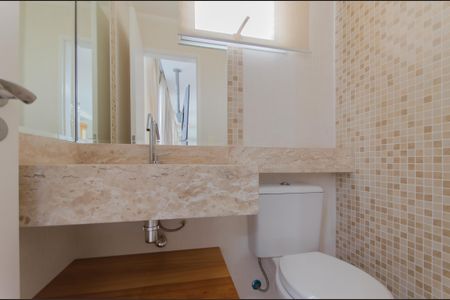 Apartamento à venda com 174m², 3 quartos e 3 vagasLavabo