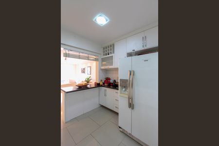 Apartamento à venda com 120m², 2 quartos e 1 vagaCozinha