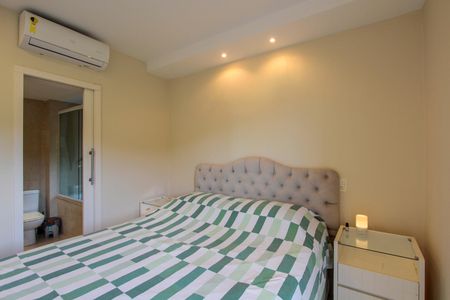 Apartamento à venda com 120m², 2 quartos e 1 vagaSuíte