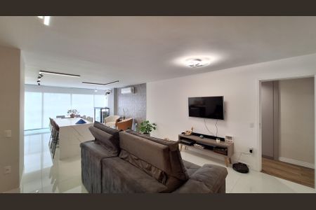 Sala de apartamento à venda com 3 quartos, 132m² em Vila Romana, São Paulo