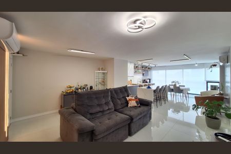 Sala de apartamento à venda com 3 quartos, 132m² em Vila Romana, São Paulo