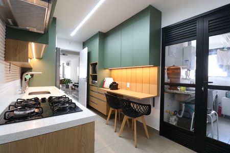 Apartamento à venda com 132m², 3 quartos e 2 vagasCozinha