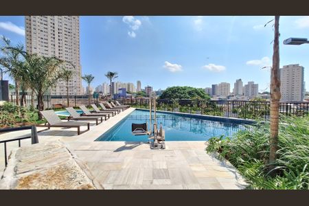 Apartamento à venda com 132m², 3 quartos e 2 vagasÁrea comum - Piscina