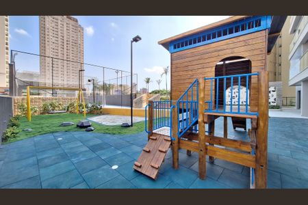 Apartamento à venda com 132m², 3 quartos e 2 vagasÁrea comum - Playground
