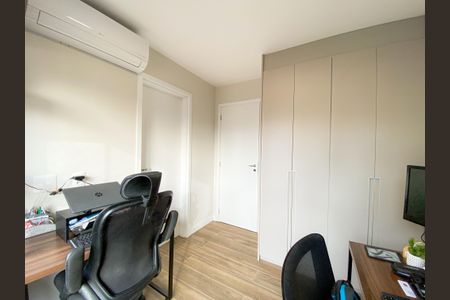 Apartamento à venda com 132m², 3 quartos e 2 vagasSuíte 2
