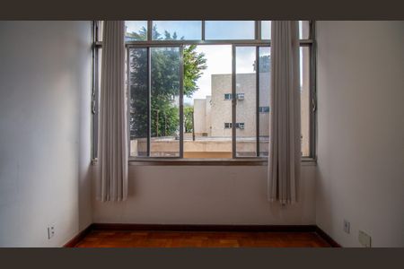 Apartamento para alugar com 62m², 3 quartos e sem vagaQuarto 1