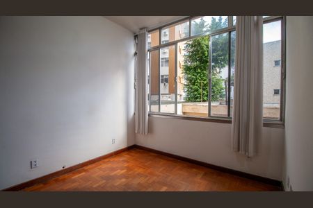Apartamento para alugar com 62m², 3 quartos e sem vagaQuarto 1