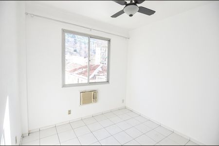 Apartamento à venda com 80m², 2 quartos e 1 vaga Apartamento à venda com 80m², 2 quartos e 1 vagaQuarto 1