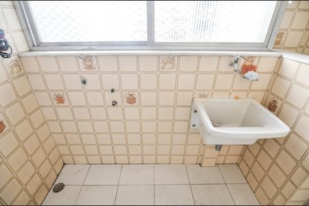 Apartamento à venda com 80m², 2 quartos e 1 vaga Apartamento à venda com 80m², 2 quartos e 1 vagaÁrea de Serviço
