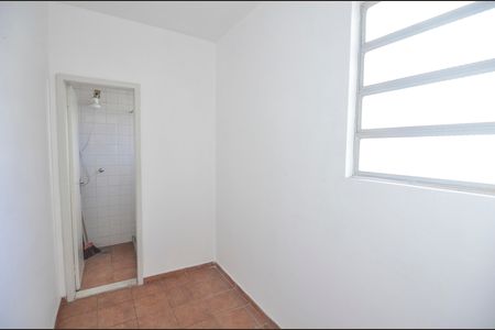 Apartamento à venda com 80m², 2 quartos e 1 vaga Apartamento à venda com 80m², 2 quartos e 1 vagaQuarto de Serviço
