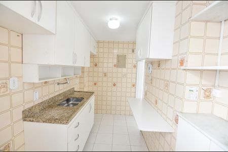 Apartamento à venda com 80m², 2 quartos e 1 vaga Apartamento à venda com 80m², 2 quartos e 1 vagaCozinha