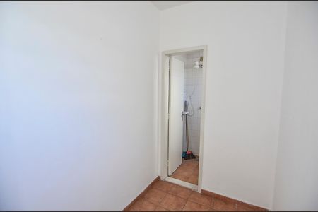Apartamento à venda com 80m², 2 quartos e 1 vaga Apartamento à venda com 80m², 2 quartos e 1 vagaQuarto de Serviço