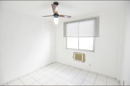 Apartamento à venda com 80m², 2 quartos e 1 vaga Apartamento à venda com 80m², 2 quartos e 1 vagaQuarto 2