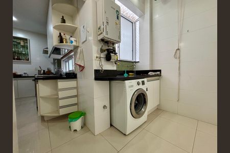 Apartamento à venda com 134m², 3 quartos e 2 vagasÁrea de Serviço