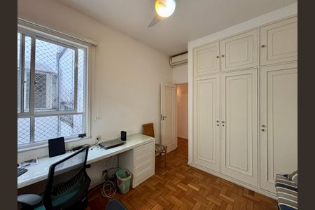 Apartamento à venda com 134m², 3 quartos e 2 vagasQuarto 1
