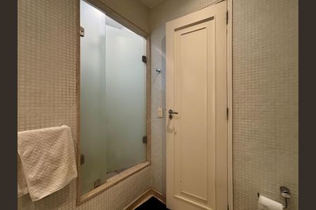 Apartamento à venda com 134m², 3 quartos e 2 vagasBanheiro Social