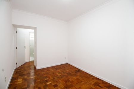 Apartamento à venda com 140m², 3 quartos e 1 vaga Apartamento à venda com 140m², 3 quartos e 1 vagaQuarto 1