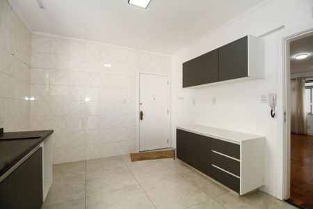 Apartamento à venda com 140m², 3 quartos e 1 vaga Apartamento à venda com 140m², 3 quartos e 1 vagaCozinha