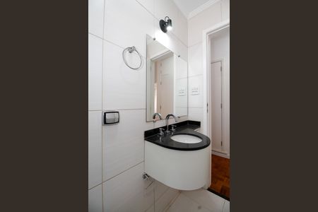 Apartamento à venda com 140m², 3 quartos e 1 vaga Apartamento à venda com 140m², 3 quartos e 1 vagaBanheiro Social