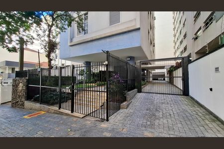 Apartamento à venda com 140m², 3 quartos e 1 vaga Apartamento à venda com 140m², 3 quartos e 1 vagaFachada do Prédio