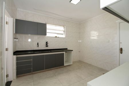 Apartamento à venda com 140m², 3 quartos e 1 vaga Apartamento à venda com 140m², 3 quartos e 1 vagaCozinha