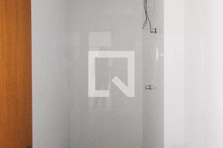 Apartamento à venda com 38m², 2 quartos e 1 vagaBanheiro Social