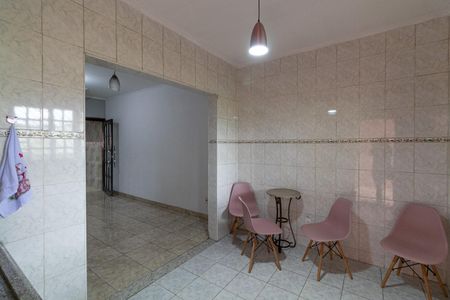 Casa para alugar com 68m², 1 quarto e 2 vagas Casa para alugar com 68m², 1 quarto e 2 vagasSala/Cozinha
