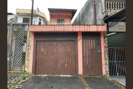 Casa para alugar com 68m², 1 quarto e 2 vagas Casa para alugar com 68m², 1 quarto e 2 vagasFachada