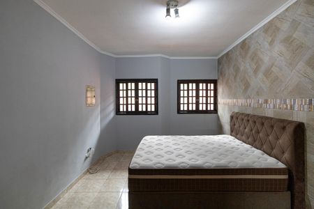 Quarto de casa para alugar com 1 quarto, 68m² em Jardim Helian, São Paulo