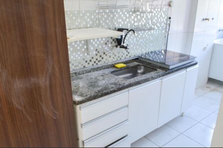 Apartamento à venda com 60m², 2 quartos e 2 vagas Apartamento à venda com 60m², 2 quartos e 2 vagasCozinha