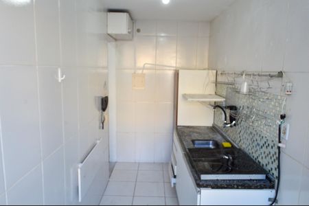 Apartamento à venda com 60m², 2 quartos e 2 vagas Apartamento à venda com 60m², 2 quartos e 2 vagasCozinha