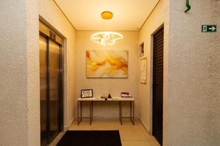 Apartamento à venda com 44m², 2 quartos e 1 vaga Apartamento à venda com 44m², 2 quartos e 1 vagaÁrea comum
