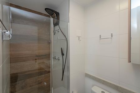 Studio à venda com 26m², 1 quarto e sem vaga Studio à venda com 26m², 1 quarto e sem vagaBanheiro social