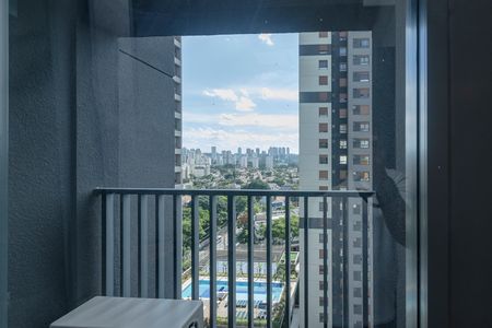 Studio à venda com 26m², 1 quarto e sem vaga Studio à venda com 26m², 1 quarto e sem vagaVaranda