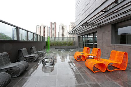 Studio à venda com 42m², 1 quarto e 1 vaga Studio à venda com 42m², 1 quarto e 1 vagaÁrea comum