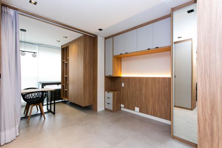Quarto de kitnet/studio para alugar com 1 quarto, 42m² em Vila Gomes Cardim, São Paulo