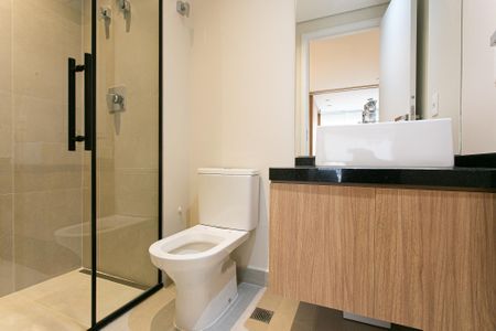 Studio à venda com 42m², 1 quarto e 1 vaga Studio à venda com 42m², 1 quarto e 1 vagaBanheiro Social