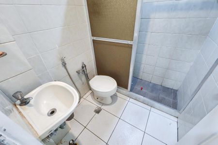 Banheiro de apartamento para alugar com 1 quarto, 40m² em Centro, Rio de Janeiro