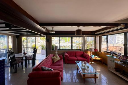 Apartamento à venda com 330m², 4 quartos e 3 vagasSala