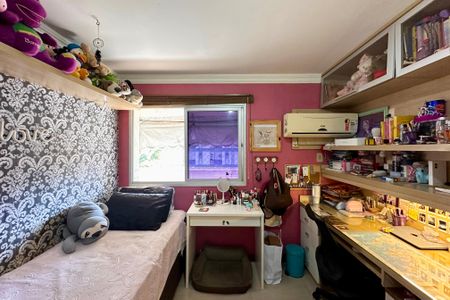 Apartamento à venda com 330m², 4 quartos e 3 vagasQuarto 2