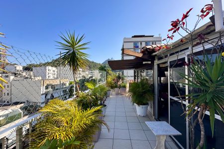 Apartamento à venda com 330m², 4 quartos e 3 vagasVaranda Sala