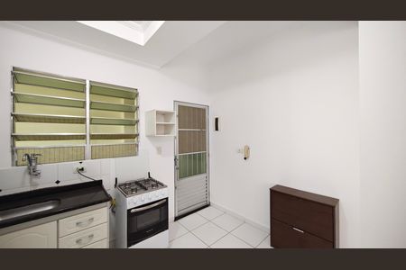 Casa para alugar com 45m², 1 quarto e sem vaga Casa para alugar com 45m², 1 quarto e sem vagaSala / Cozinha