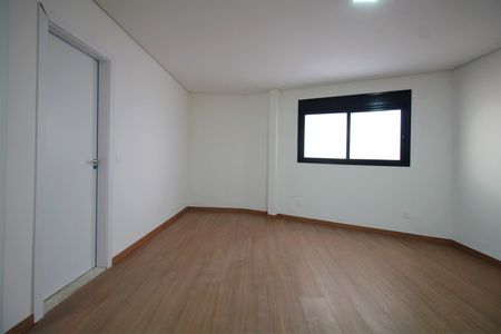 Apartamento à venda com 267m², 4 quartos e 3 vagasSuite 1