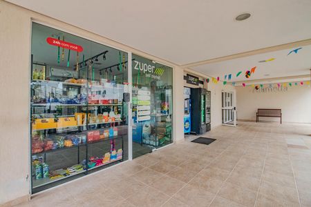 Apartamento para alugar com 58m², 2 quartos e 1 vagaMercado do Condomínio
