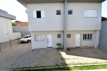 Casa de condomínio à venda com 96m², 3 quartos e 2 vagasQuarto 2 - Vista