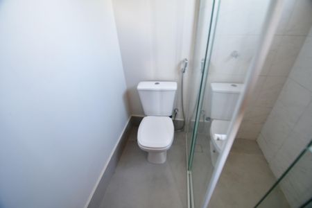 Casa de condomínio à venda com 96m², 3 quartos e 2 vagasBanheiro Suíte