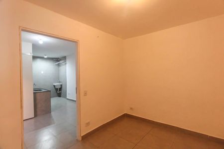 Casa para alugar com 1 quarto, 40m² em Jardim Guairaca, São Paulo