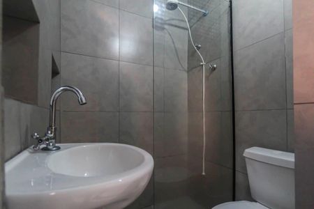Casa à venda com 40m², 1 quarto e sem vaga Casa à venda com 40m², 1 quarto e sem vagaBanheiro Social