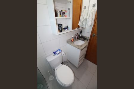 Apartamento para alugar com 77m², 2 quartos e 1 vagaBanheiro